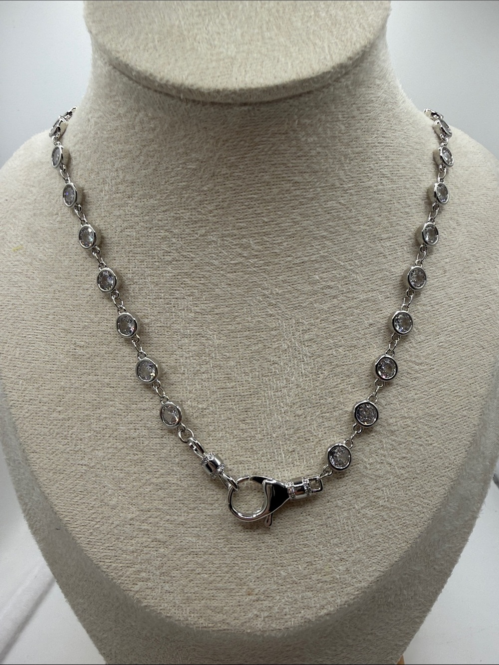 Classic Silver Cubic Zirconia Link Necklace - Silver 18inch